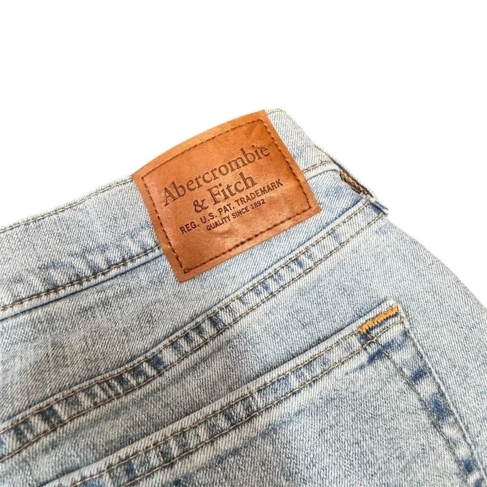 Abercrombie & Fitch Men's‎ Athletic Straight Jeans Blue Size 31x32